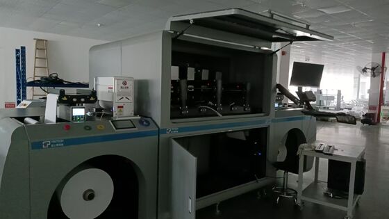 Perangkat Cetak Digital Cerdas dengan Cetakan Dua Sisi Monokrom yang Menawarkan Antarmuka Operasi Visual untuk Pengoperasian