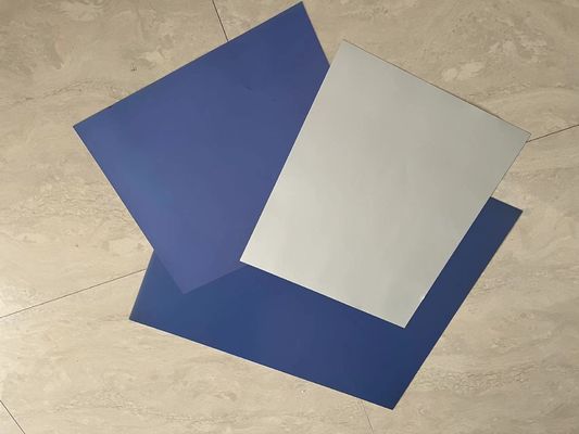 Pelat Cetak CTP Tanpa Proses Berwarna Putih Keabu-abuan Untuk Kualitas Cetak yang Lebih Baik