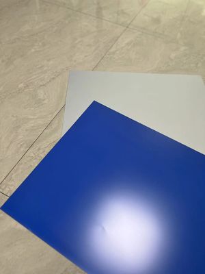 Plat CTP Lembar Ganda Dengan Sumber Cahaya Sensitif 830nm Untuk 350000 Impresi mentah Dan Jaminan 24 Bulan