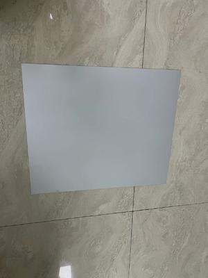 Plat cetak tanpa proses dengan lebar kumparan maksimum 1350 mm dan waktu produksi 22-25s untuk 100.000-200.000 cetakan