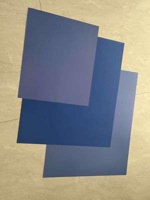 Plat cetak CTCP positif dengan ketebalan 0,15-0,30 mm dan energi laser 100-140 Mj/cm2 untuk kinerja pengembang optimal 20-25 °C